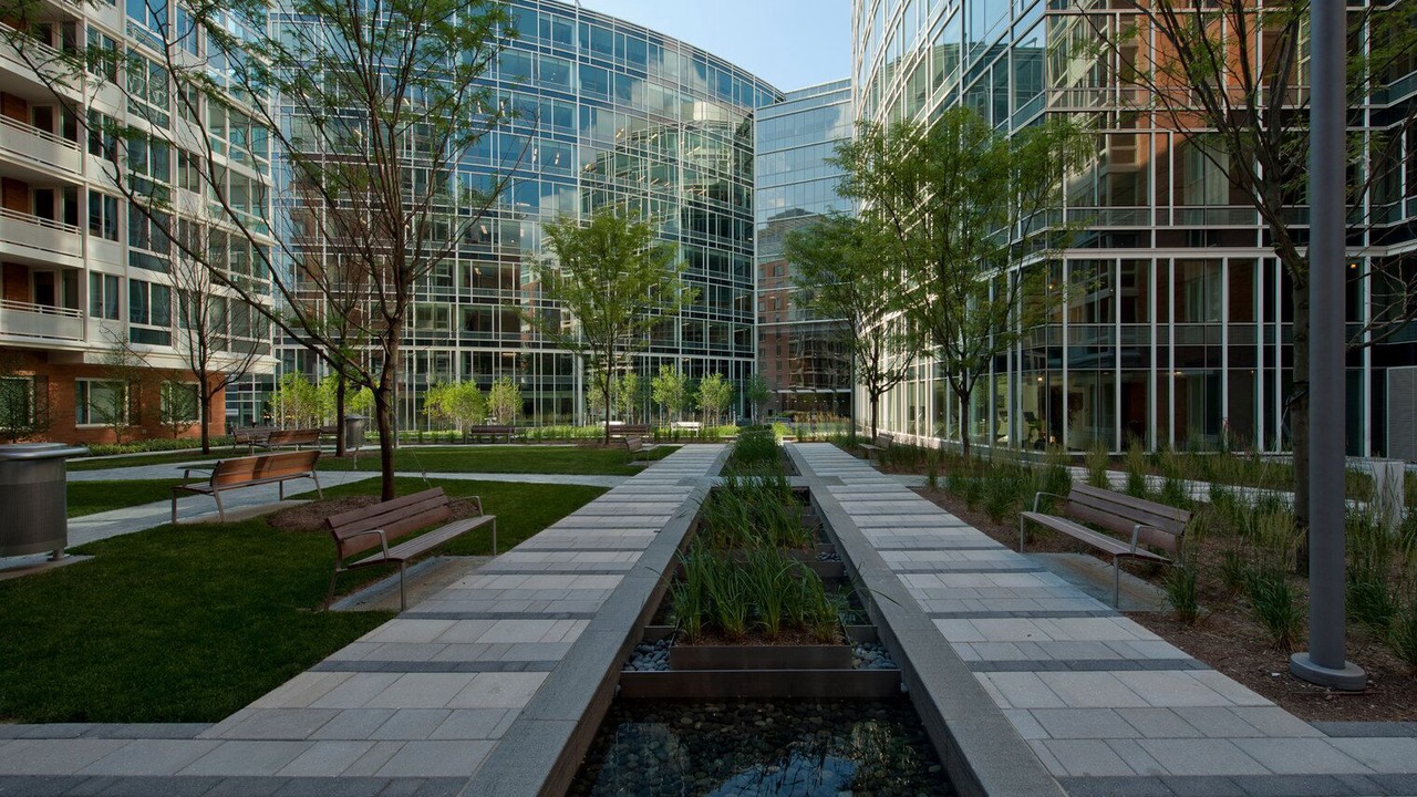 Photo of Outdoor in Foggy Bottom