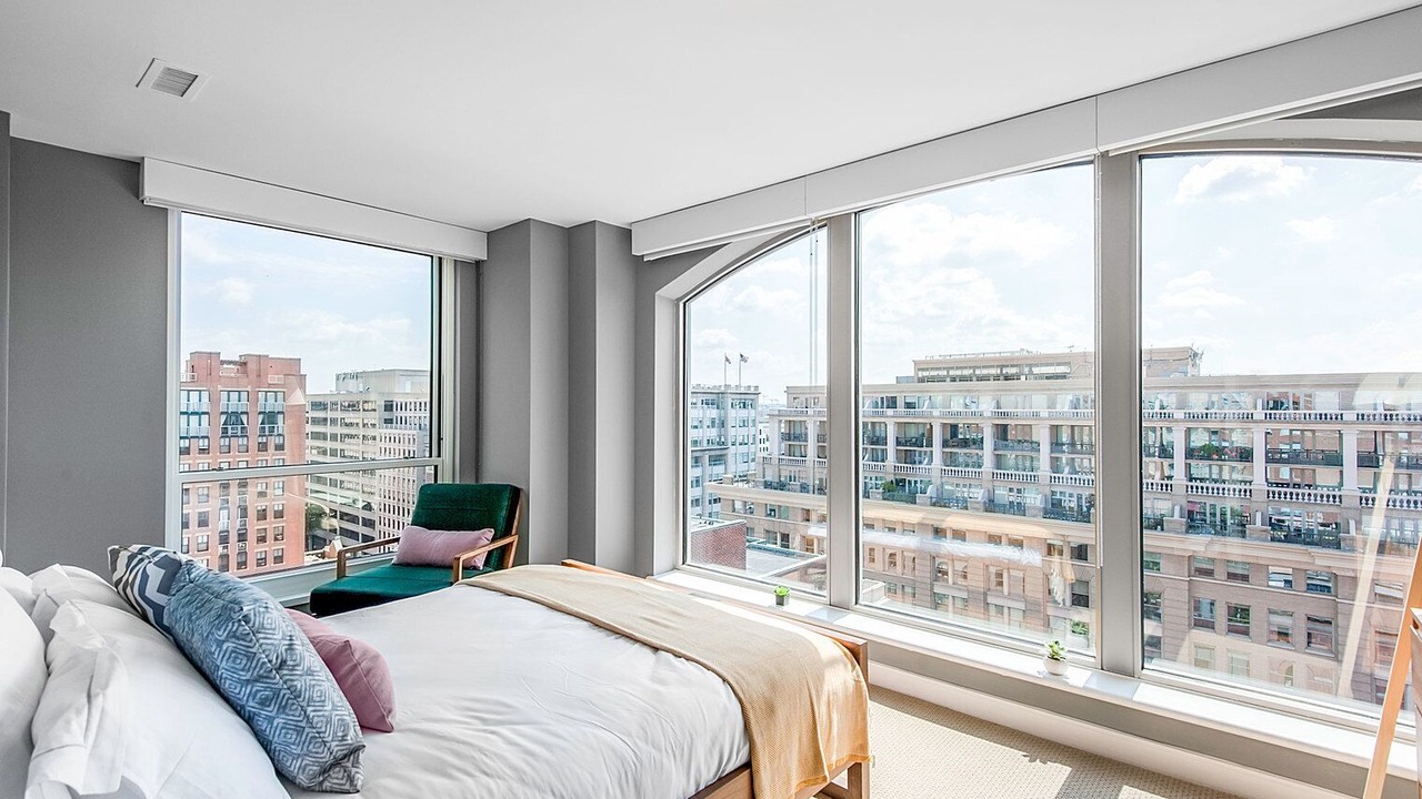 Photo of Bedroom in Penn Quarter