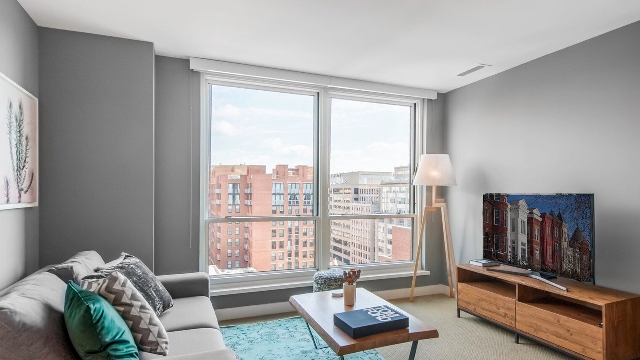 Photo of Livingroom in Penn Quarter