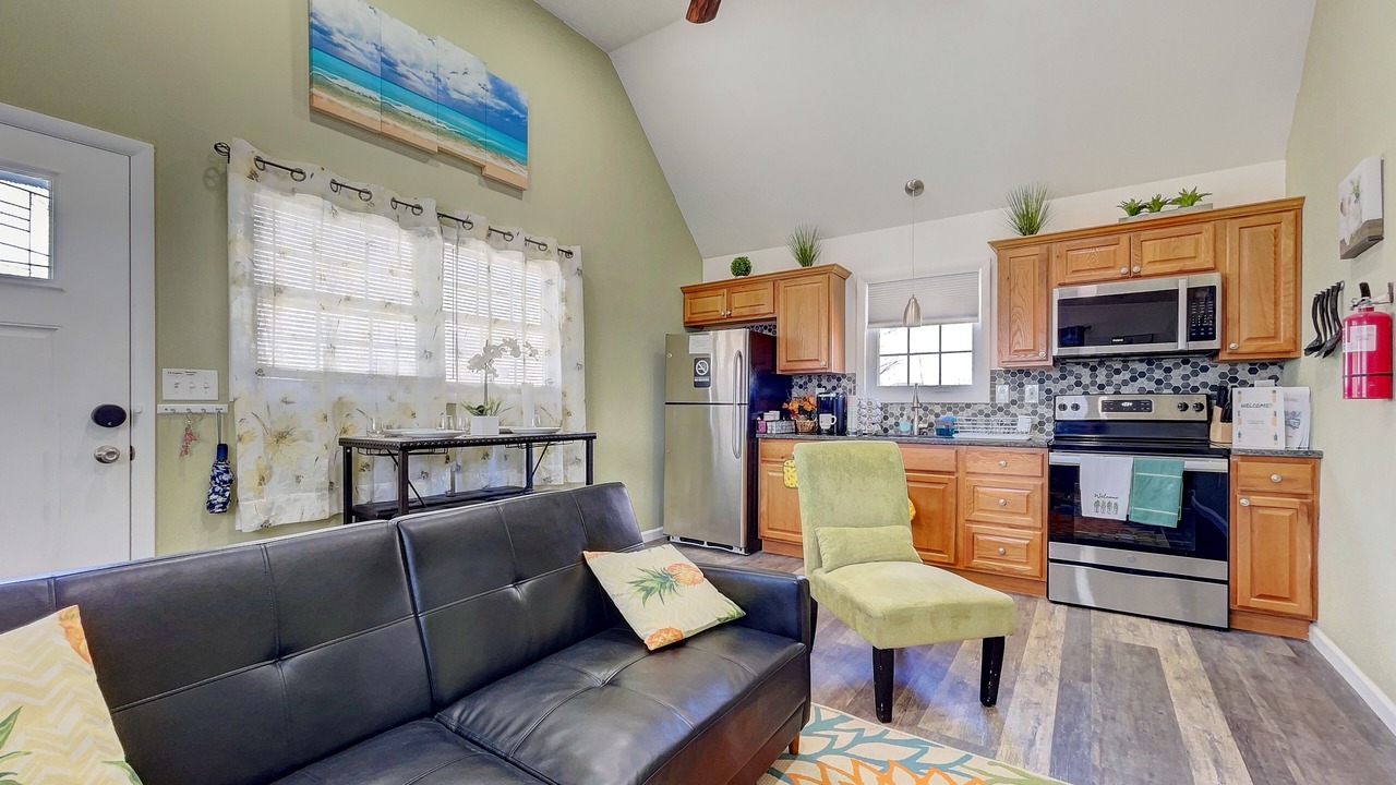 Photo of Livingroom in Keansburg