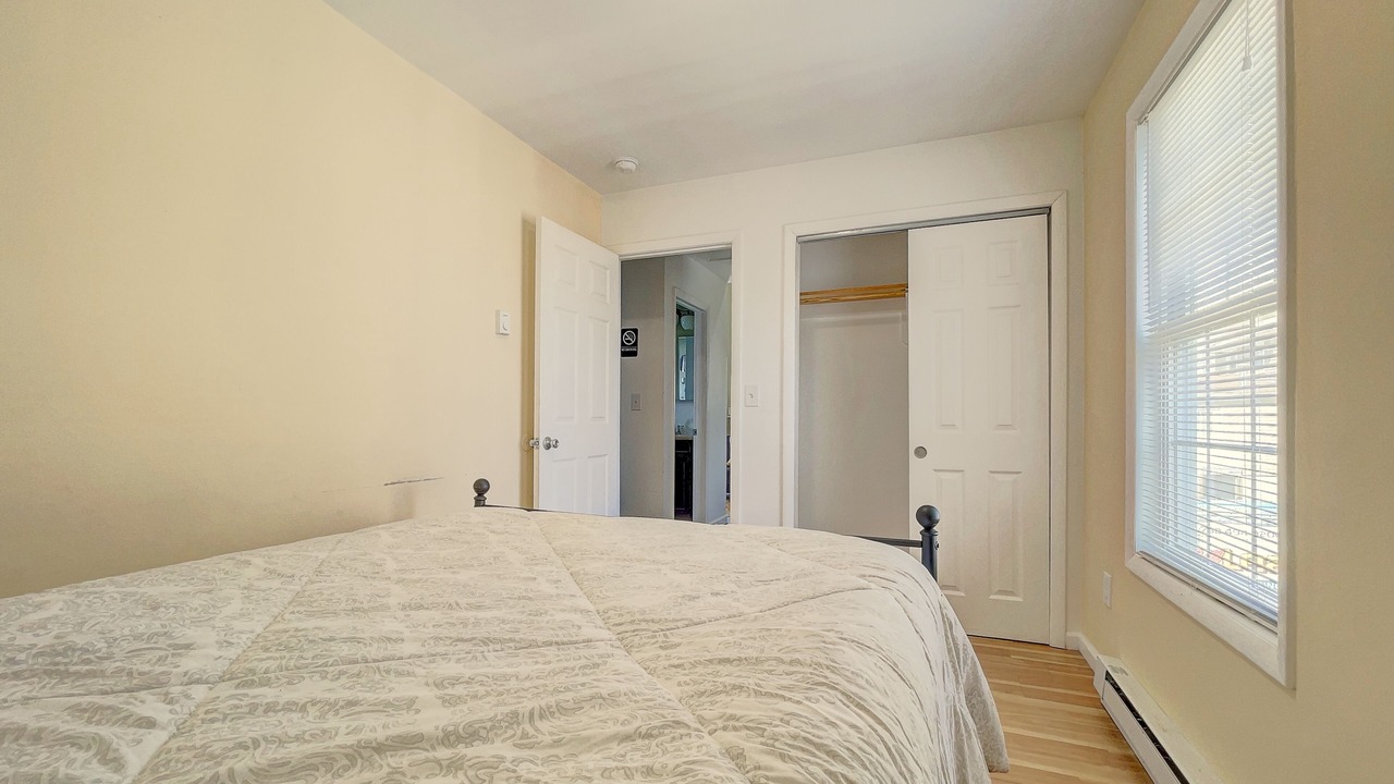 Photo of Bedroom in Keansburg