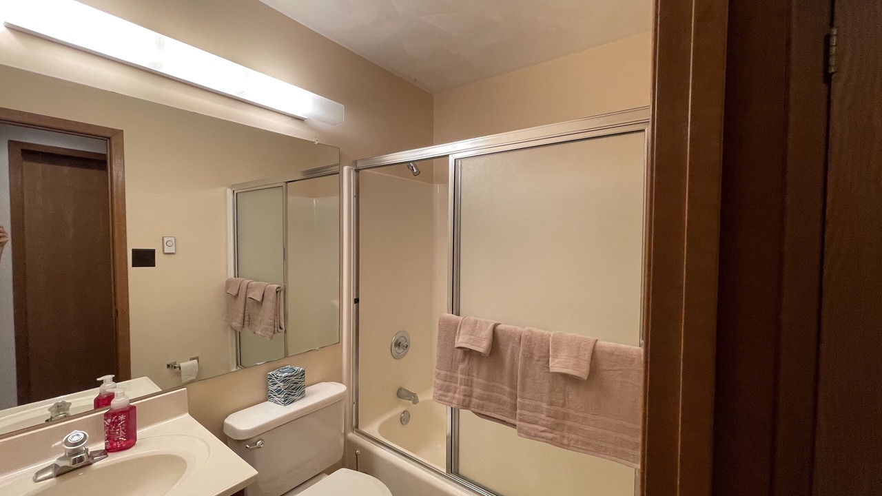 Photo of Bathroom in Hidden Valley