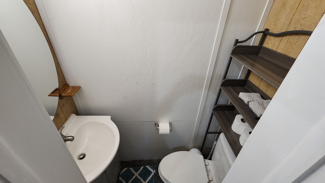 Photo of Bathroom in Haywood