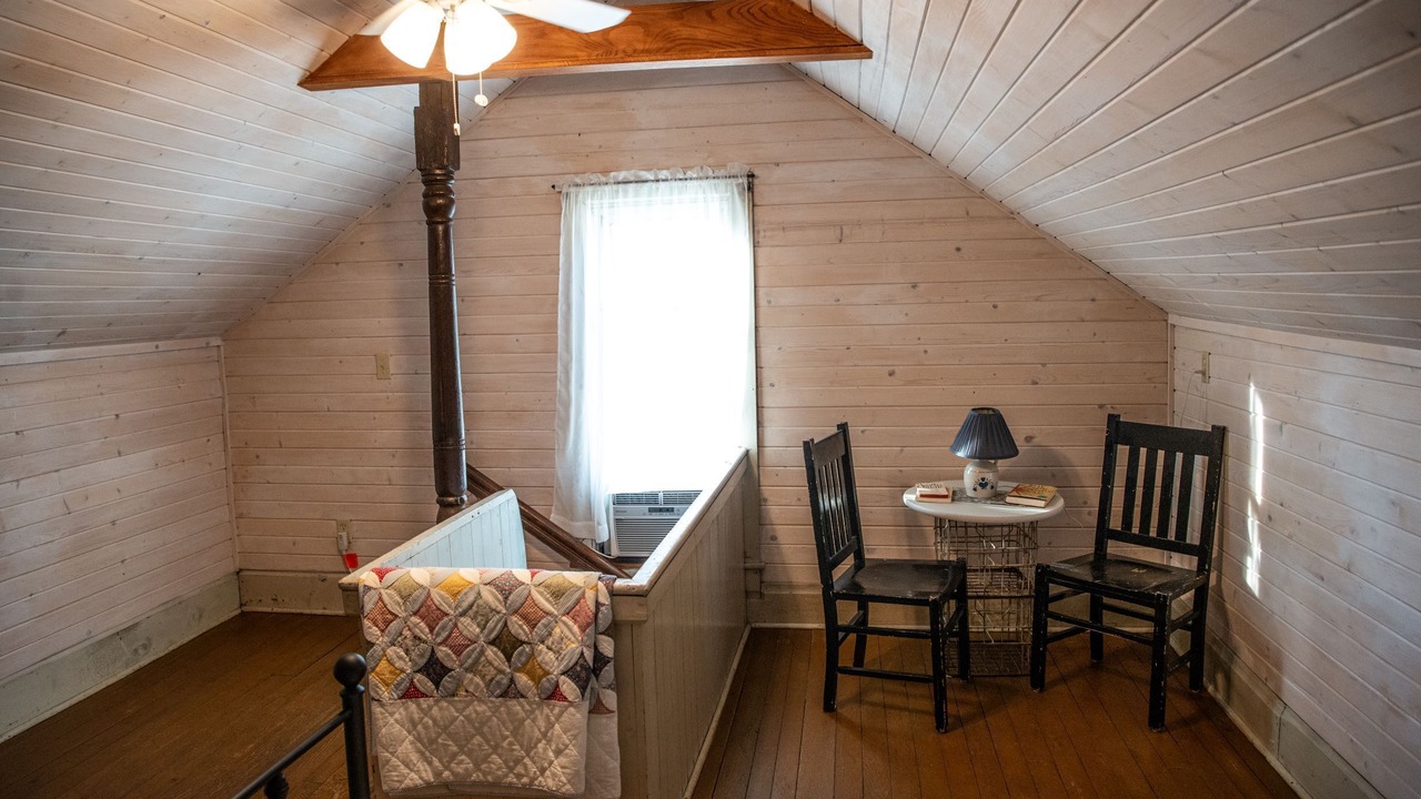 Photo of Bedroom in Dickerson Run