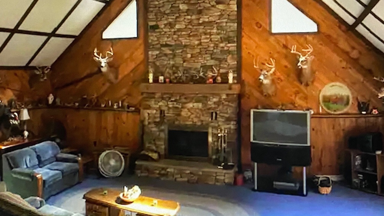 Photo of Livingroom in Mapleton Depot