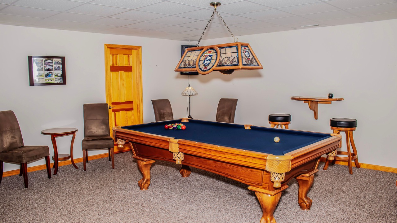 Photo of Bedroom in Byrdstown