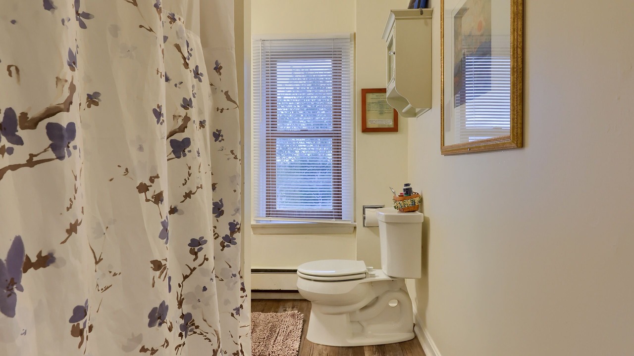 Photo of Bathroom in Gettysburg
