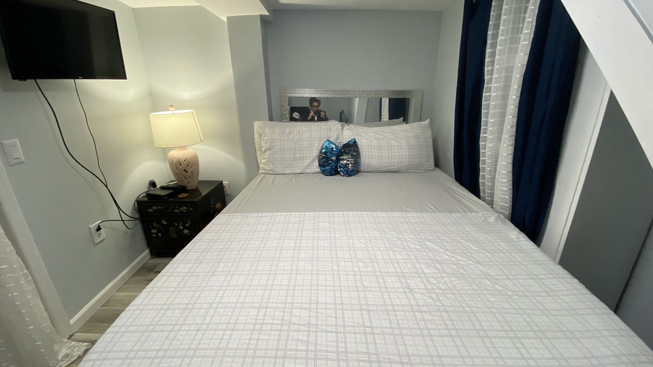 Photo of Bedroom in West New York
