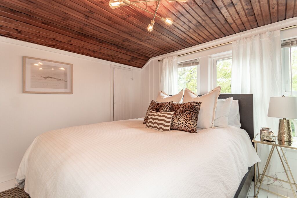Photo of Bedroom in Geneva-on-the-Lake