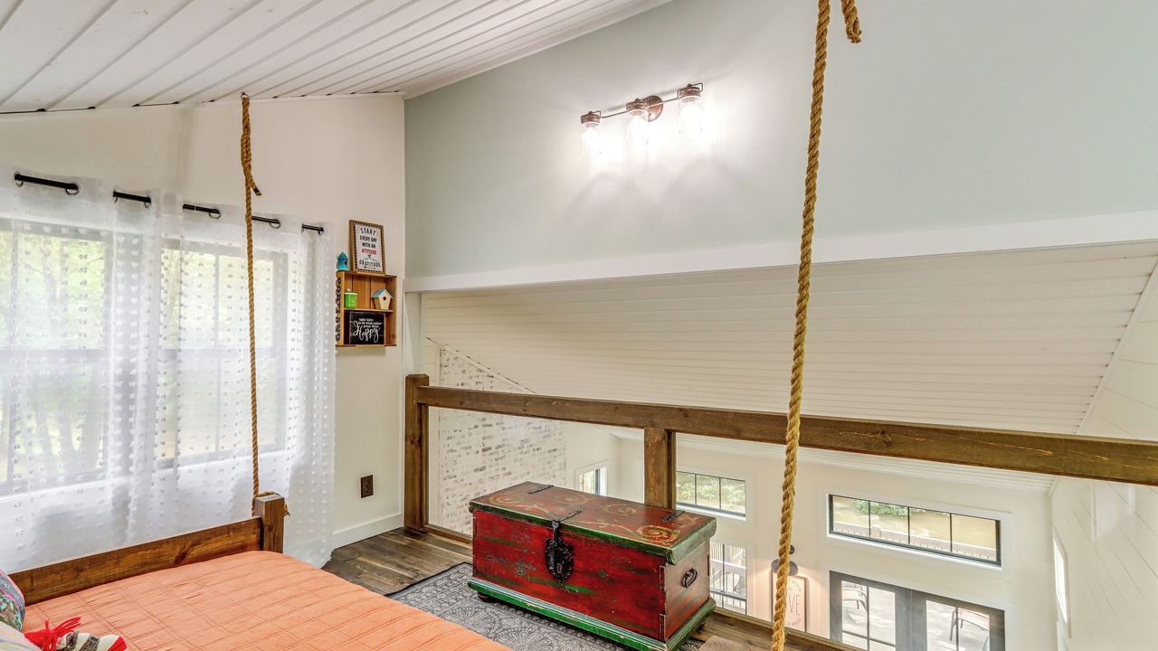 Photo of Bedroom in Ellijay