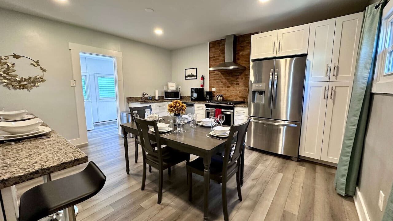 Photo of Kitchen in South Side Slopes