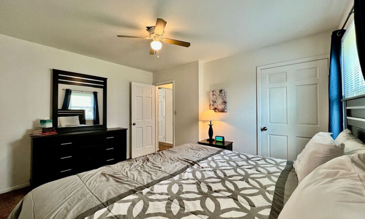 Photo of Bedroom in Trenton