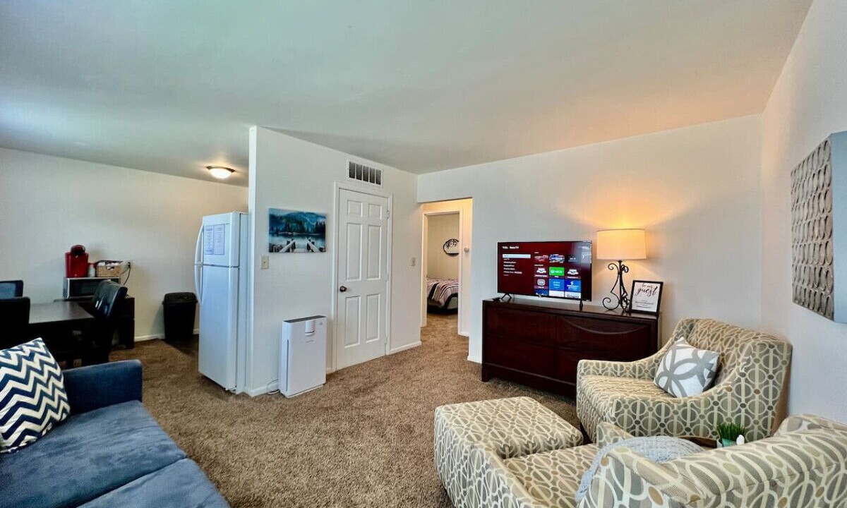 Photo of Livingroom in Trenton