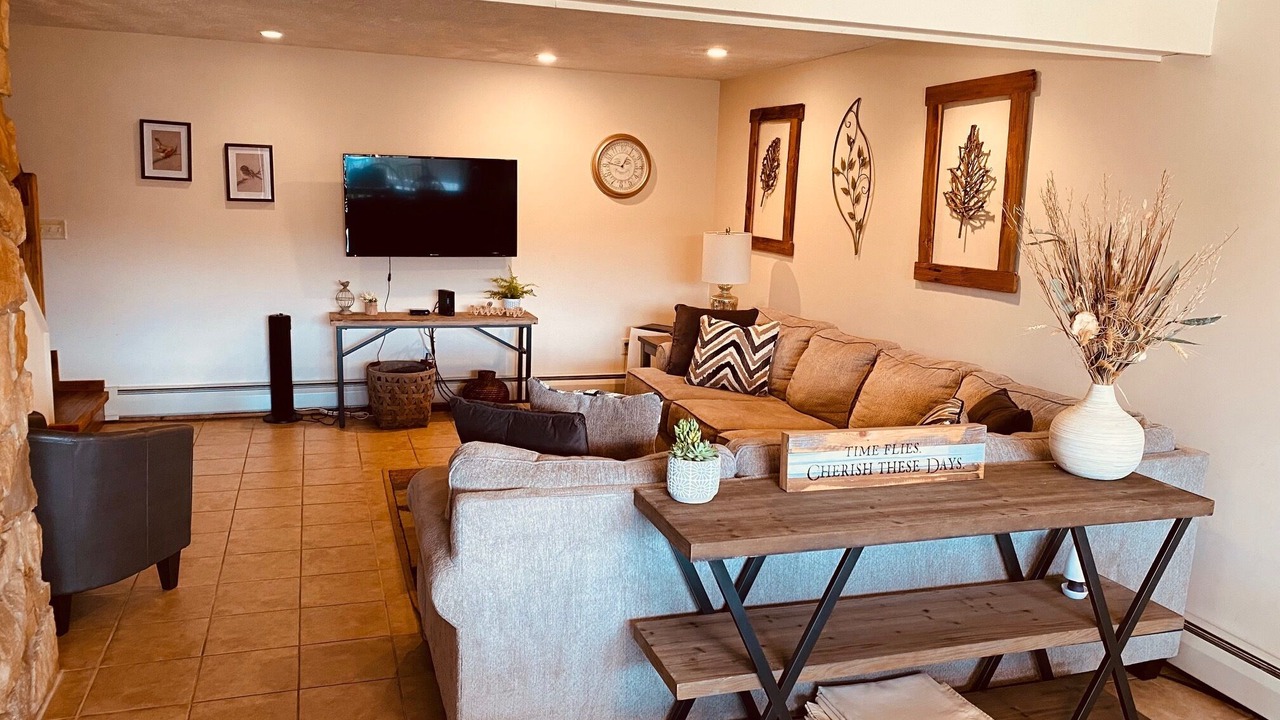 Photo of Livingroom in Force