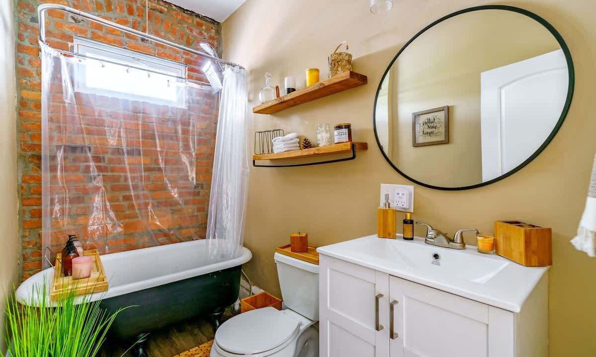 Photo of Bathroom in Victorian Village