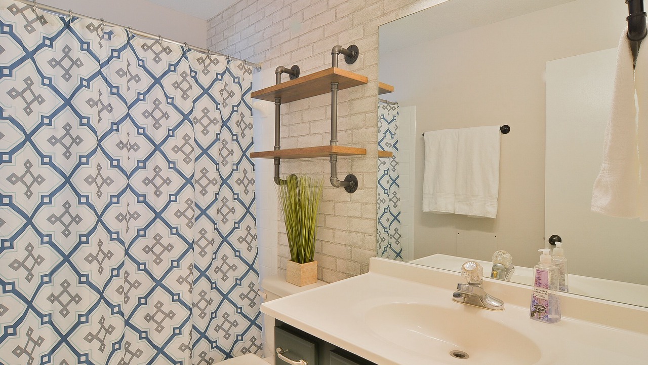 Photo of Bathroom in Johnson City