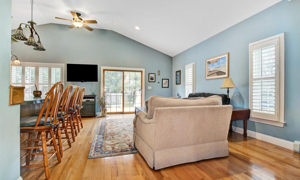 Photo of Livingroom in Spring Lake Heights