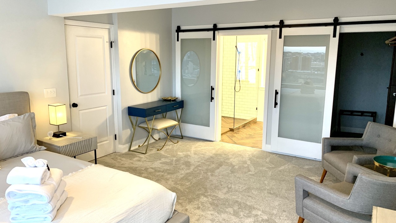 Photo of Bedroom in South Side
