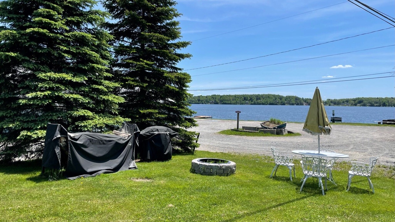 Photo of Outdoor in Aldenville