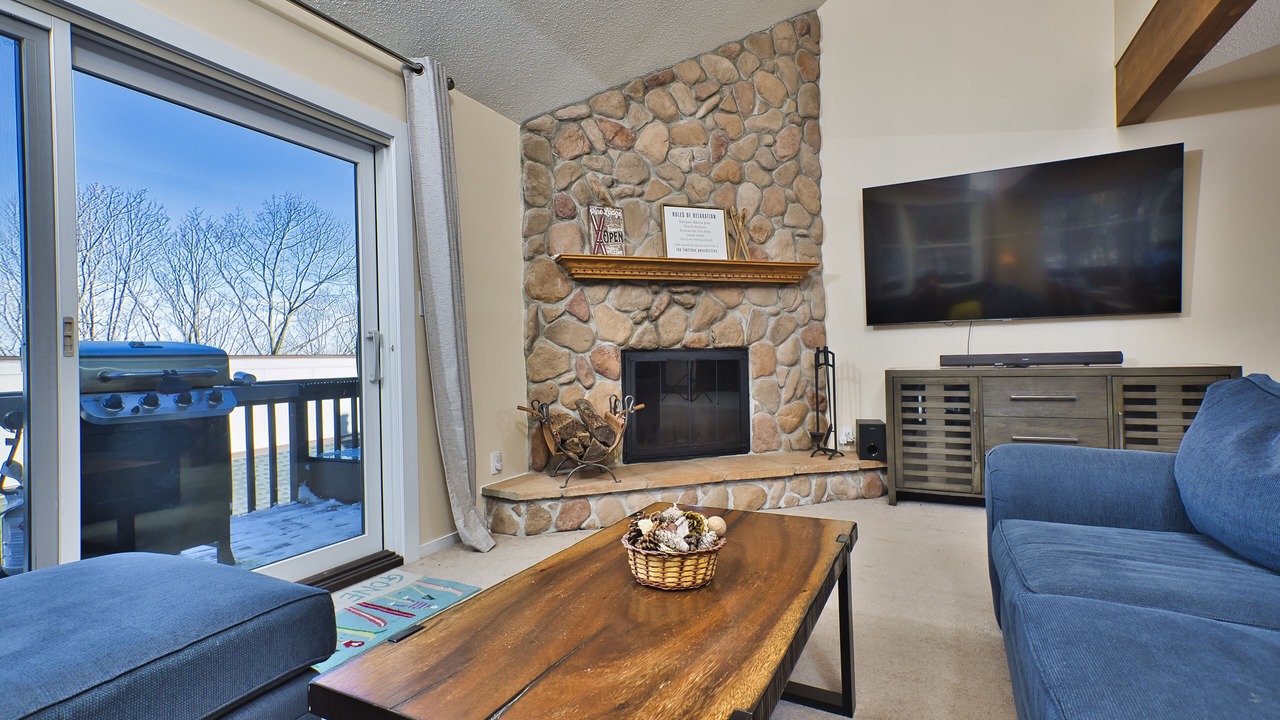 Photo of Livingroom in Village at Camelback