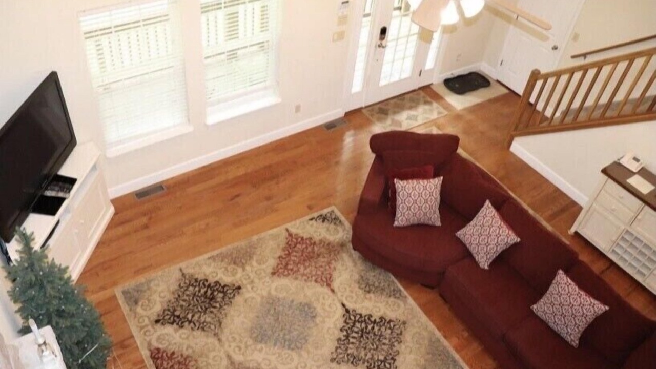 Photo of Livingroom in Lackawaxen