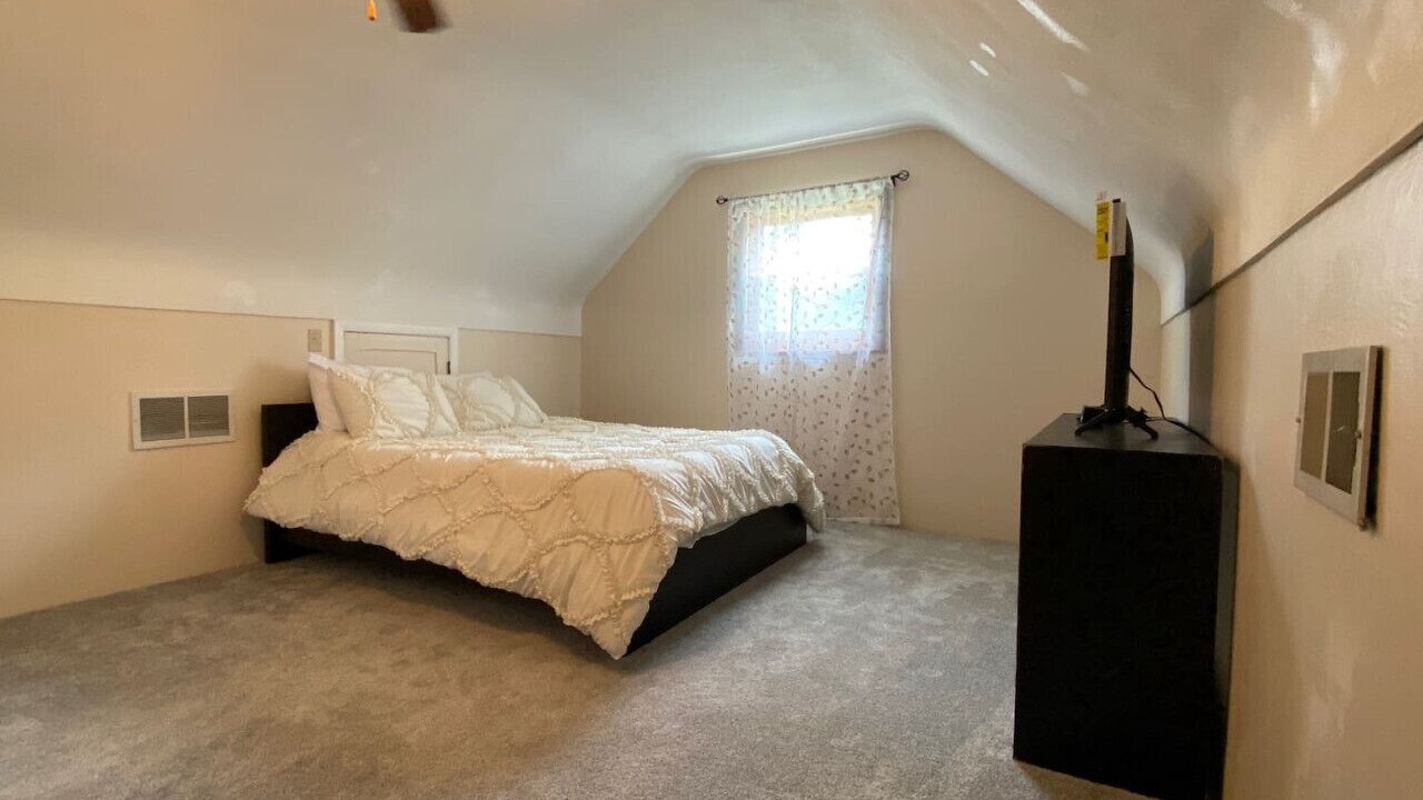 Photo of Bedroom in Sharonville