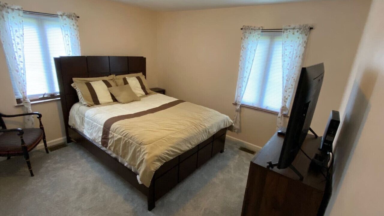 Photo of Bedroom in Sharonville