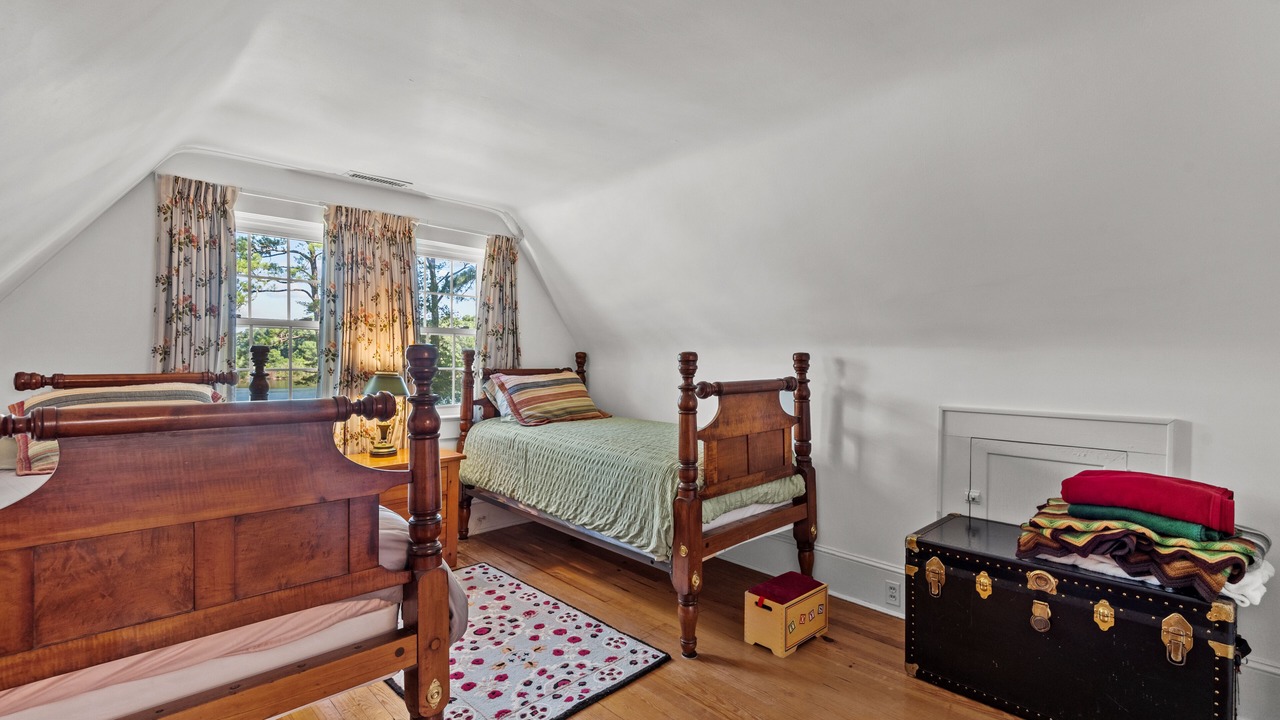 Photo of Bedroom in Tasley