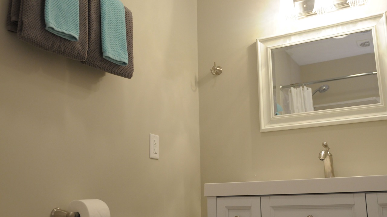 Photo of Bathroom in Huron