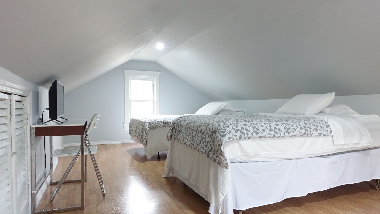 Photo of Bedroom in Hillside