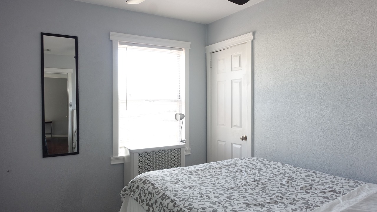 Photo of Bedroom in Hillside