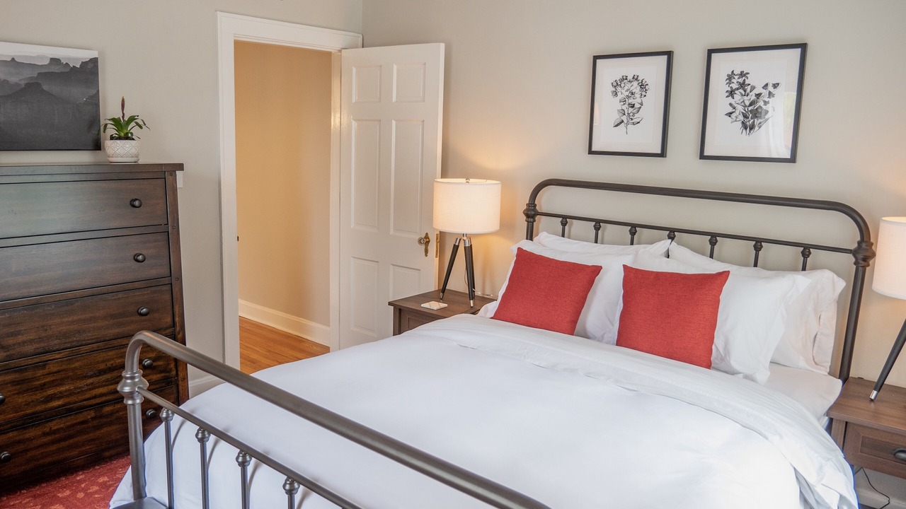Photo of Bedroom in Richmond