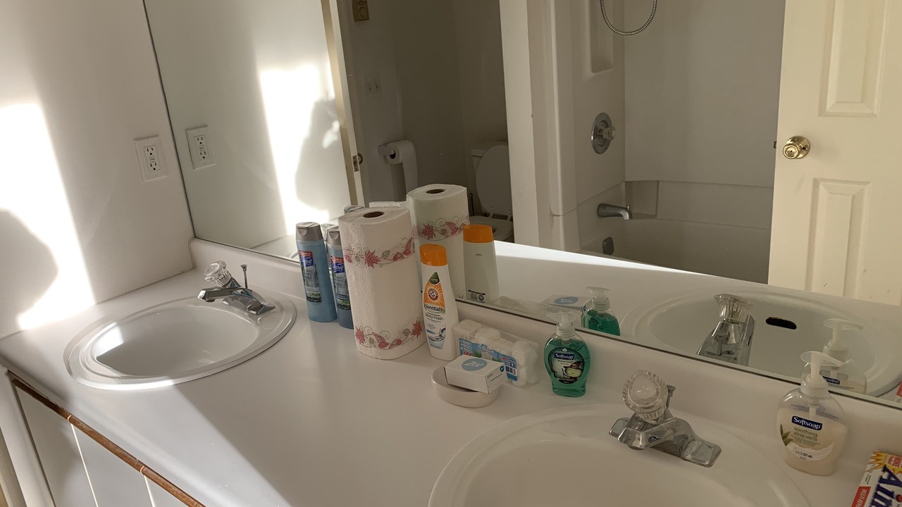 Photo of Bathroom in Woodridge