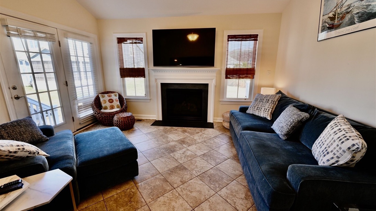 Photo of Livingroom in The Commons