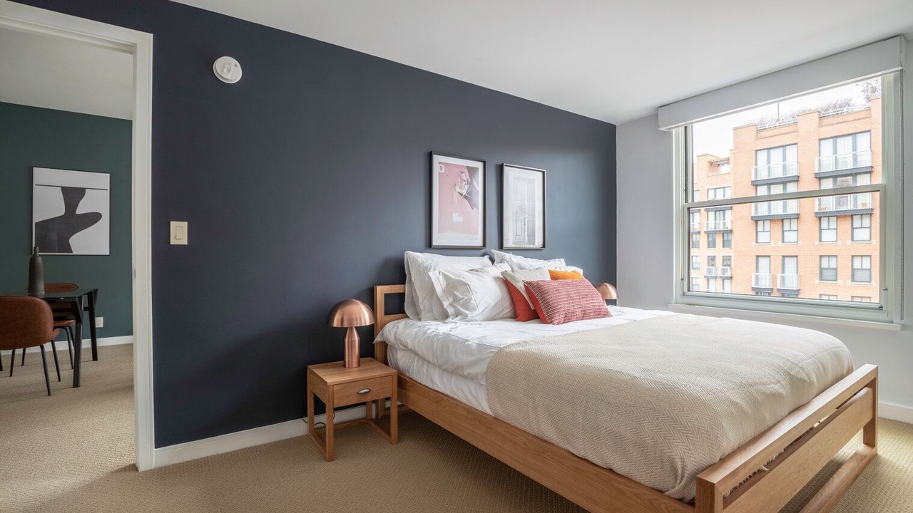 Photo of Bedroom in Penn Quarter