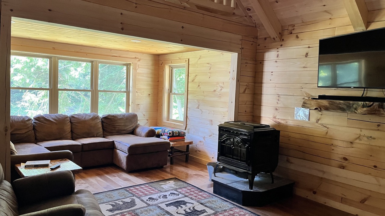 Photo of Livingroom in Portland Mills
