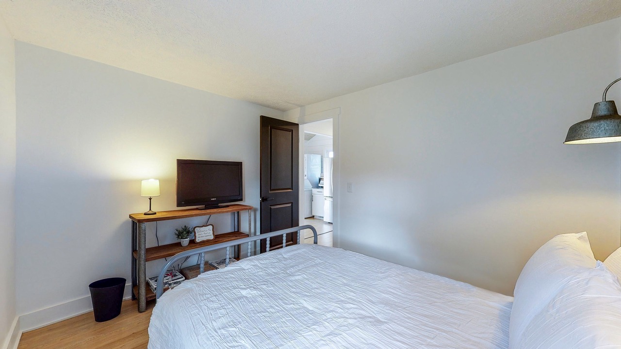 Photo of Bedroom in Canal Fulton