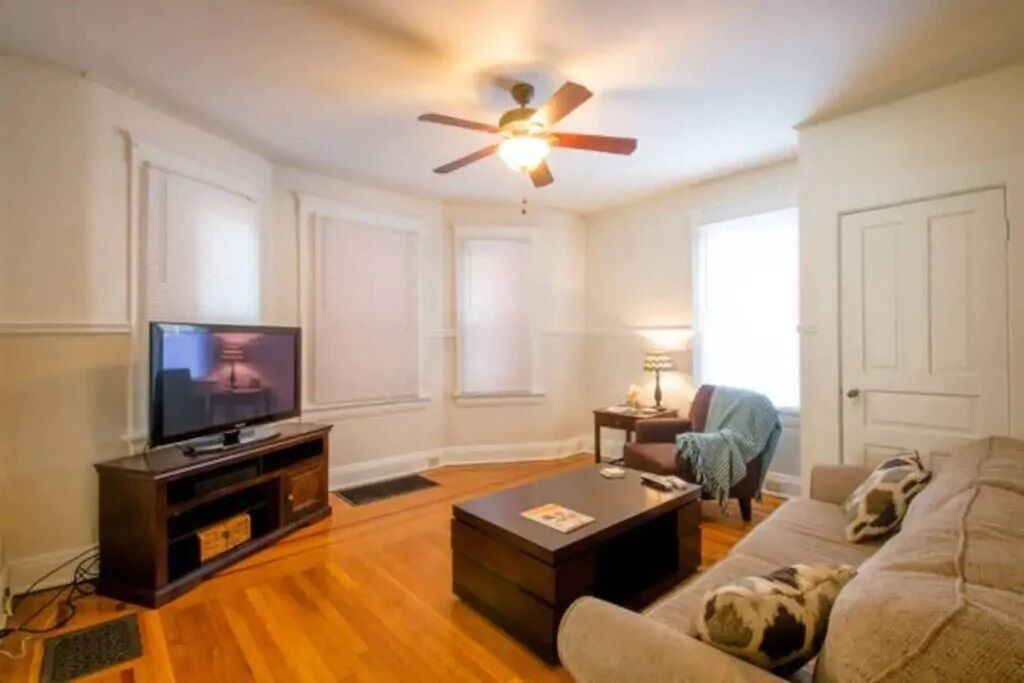 Photo of Livingroom in Corryville