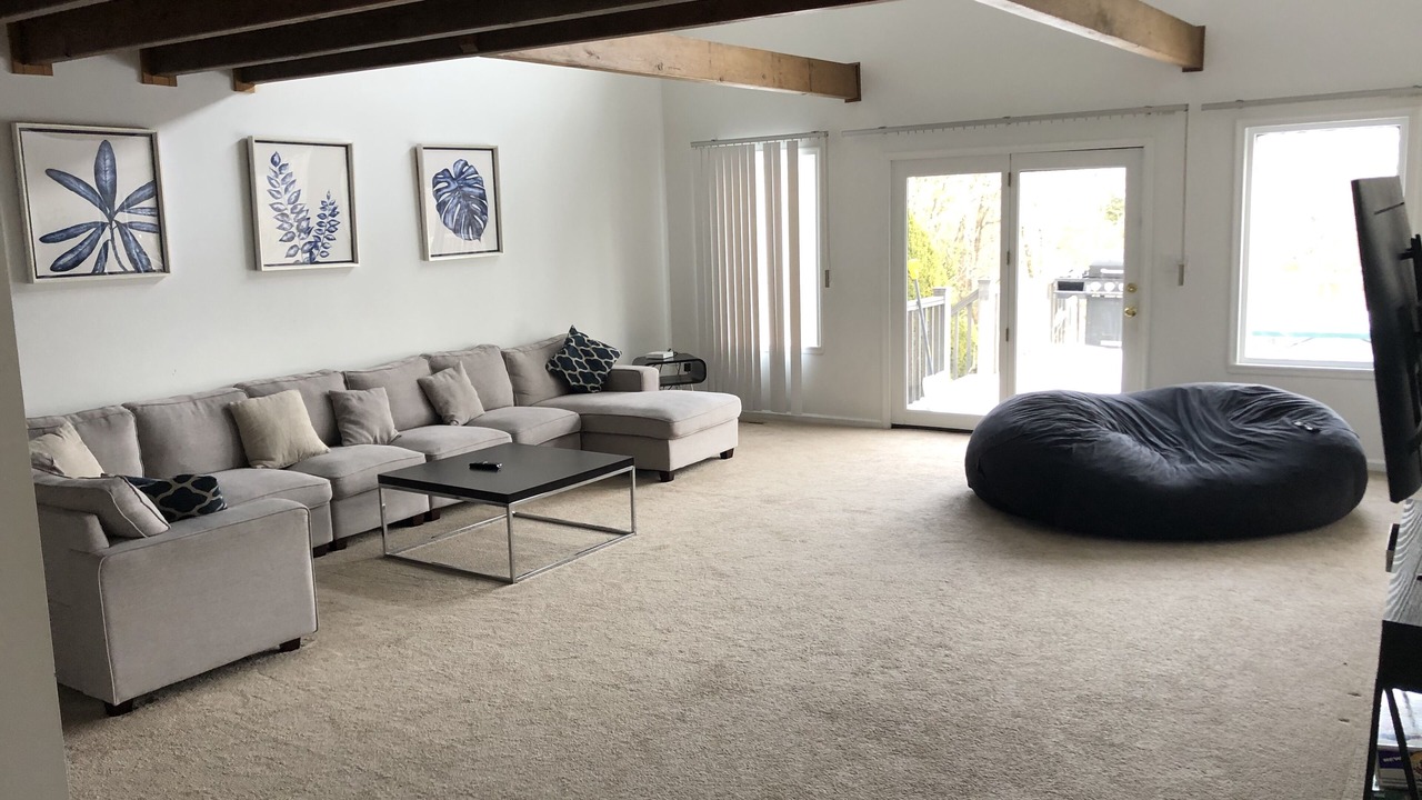 Photo of Livingroom in Saylorsburg