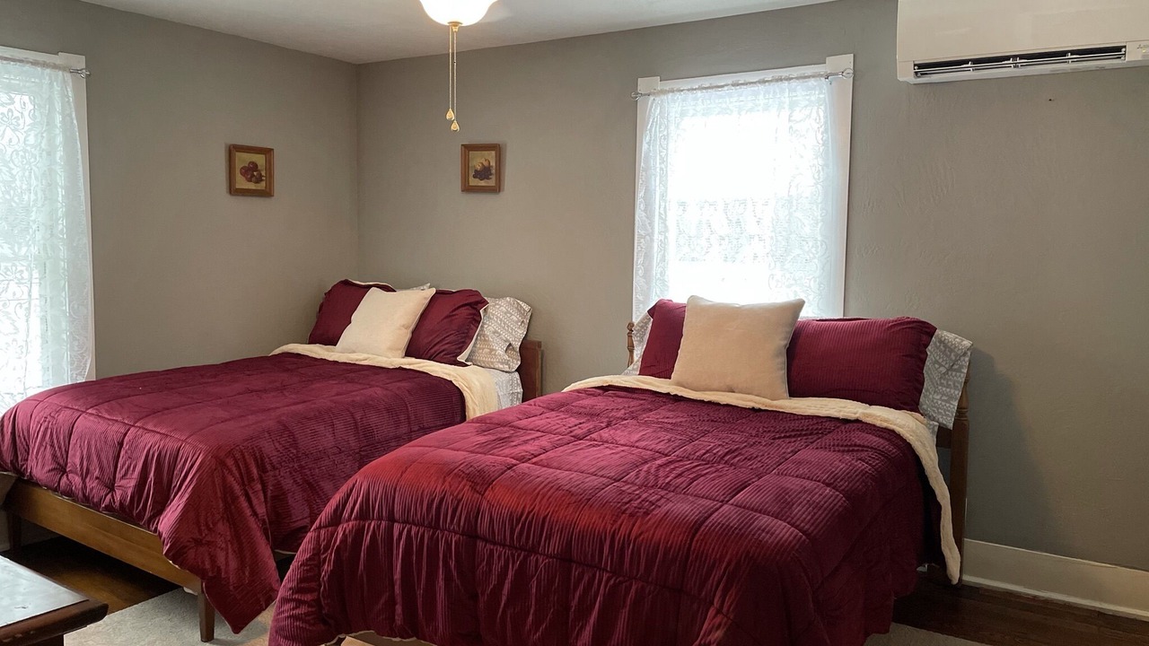 Photo of Bedroom in Jones Mills