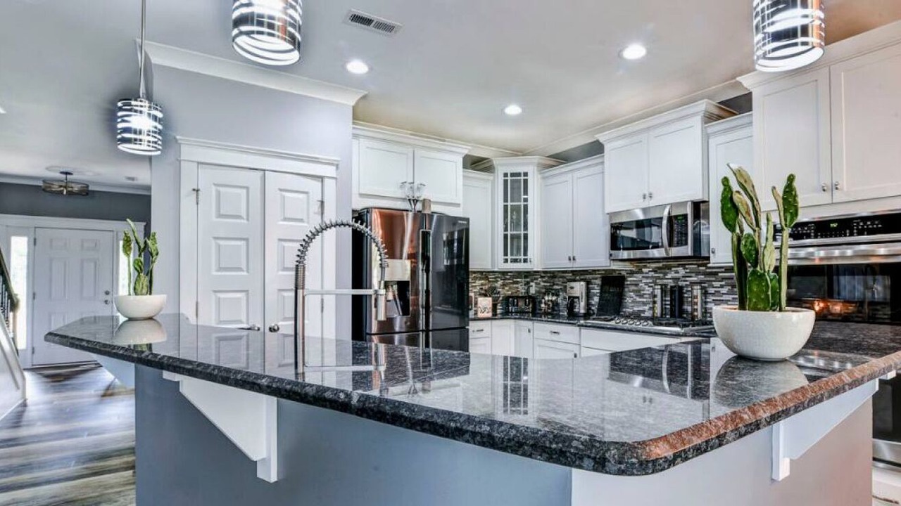 Photo of Kitchen in Dixie - Berryhill
