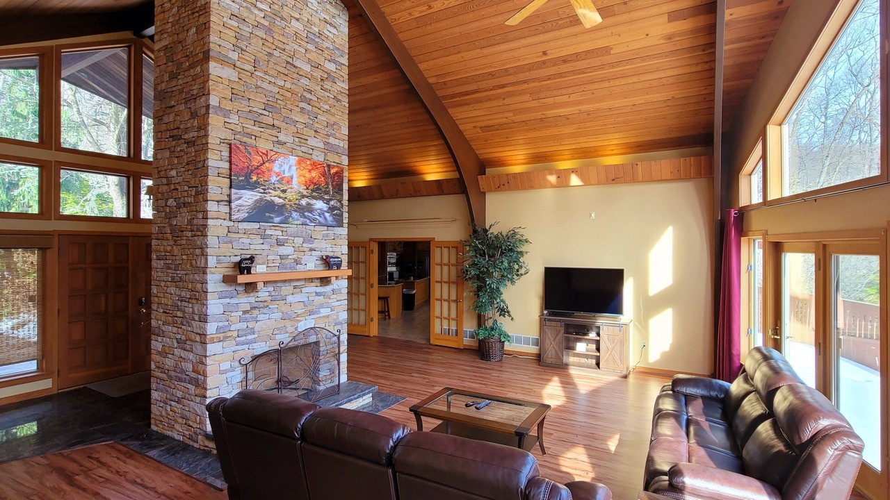 Photo of Livingroom in Earlville
