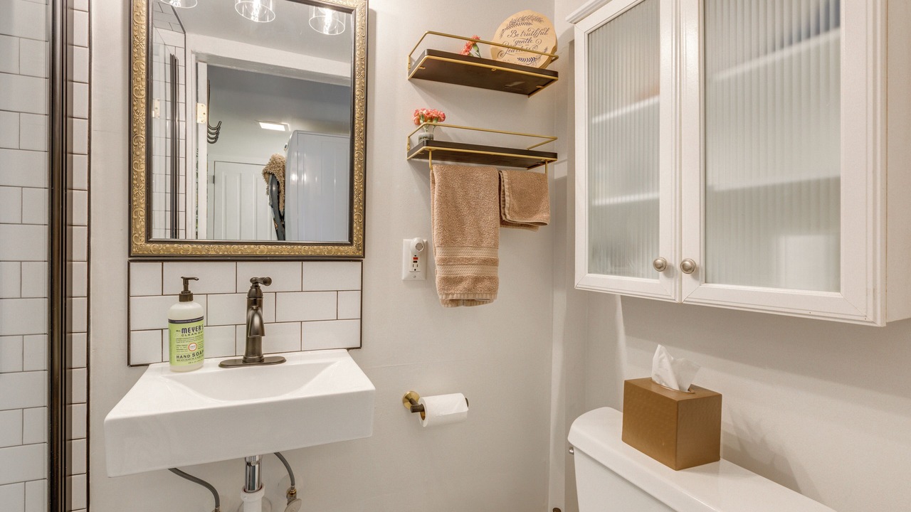 Photo of Bathroom in Lambertville