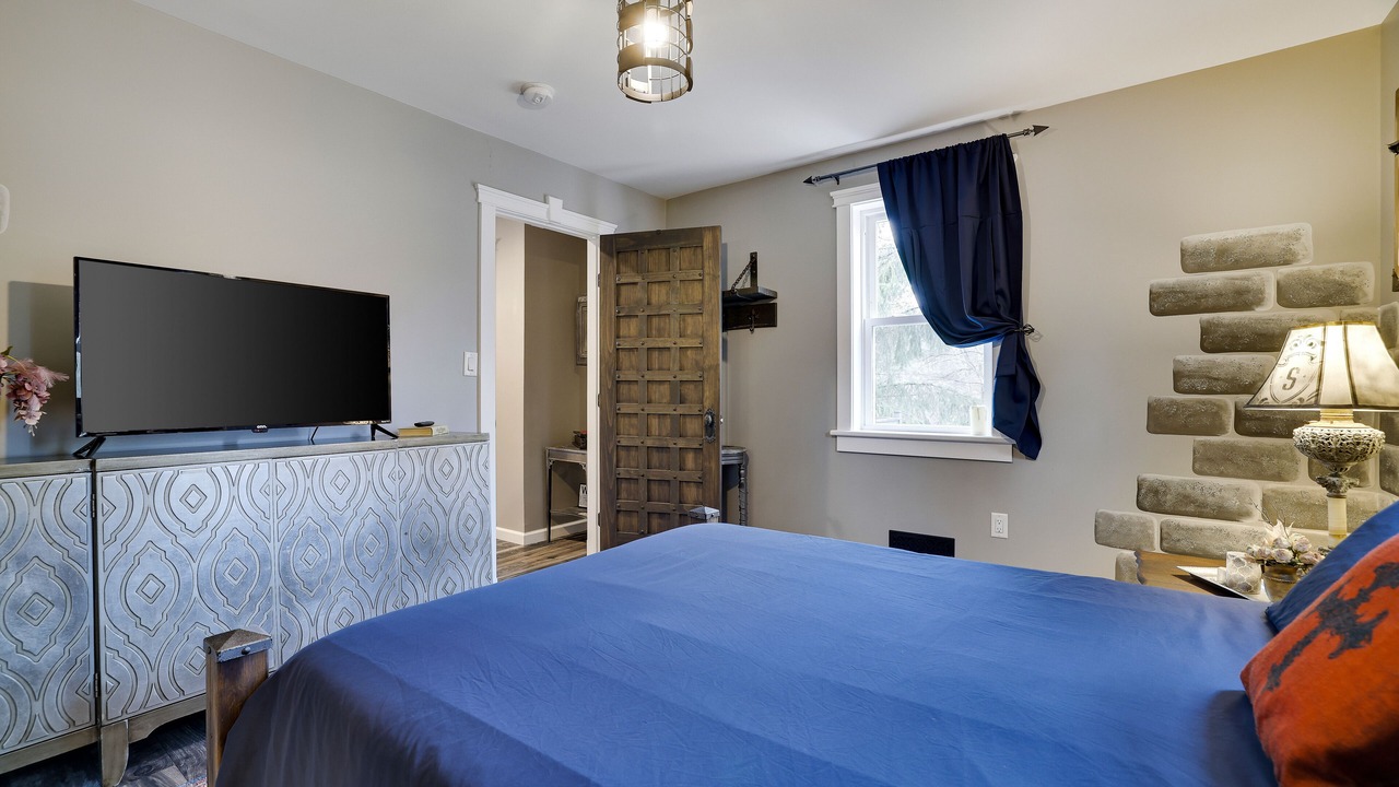 Photo of Bedroom in East Stroudsburg