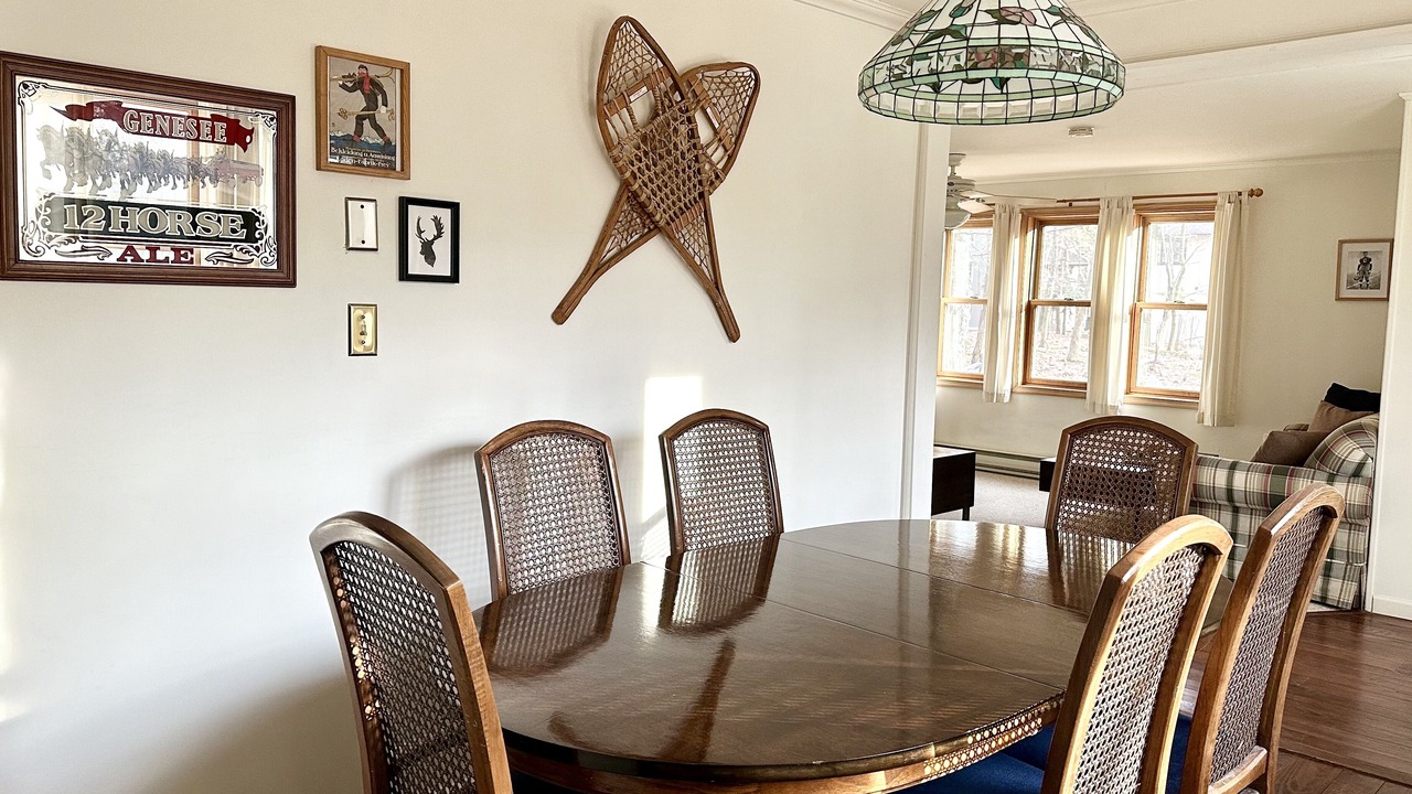 Photo of Livingroom in Lake Harmony Estates