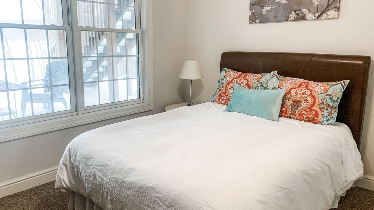 Photo of Bedroom in Thayerville