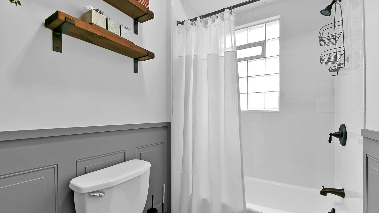 Photo of Bathroom in Olde Towne East