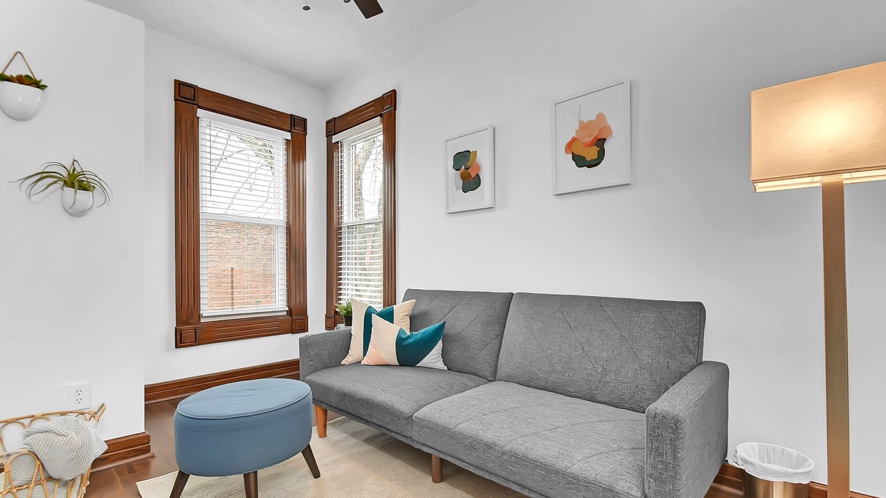 Photo of Livingroom in Olde Towne East
