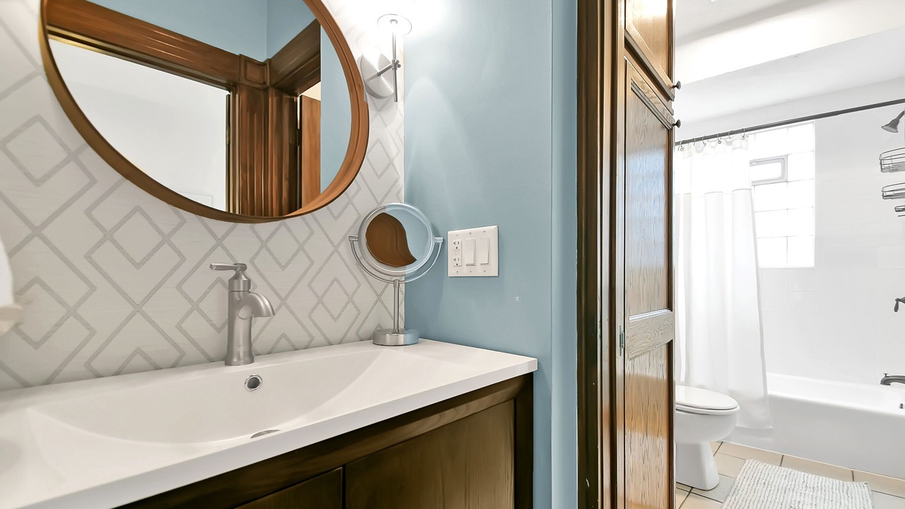 Photo of Bathroom in Olde Towne East