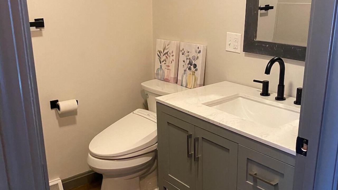 Photo of Bathroom in Treasure Lake